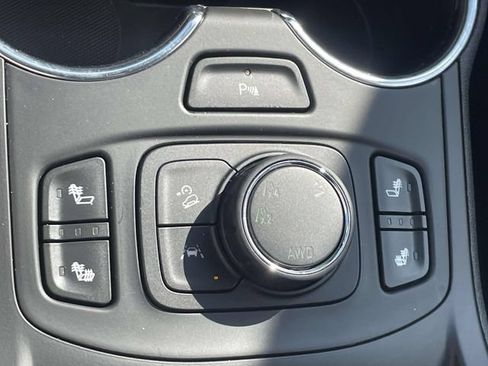 Used 2023 GMC Terrain SLT w/ Tech Package AWD/4WD image 22