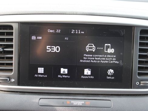 Used 2020 Kia Sportage LX image 18