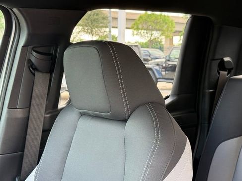 Used 2025 Toyota Tacoma TRD Sport image 14