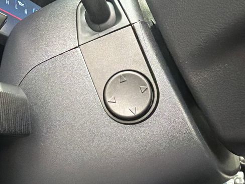 Used 2026 Ford F450 Platinum w/ FX4 Off-Road Package image 31