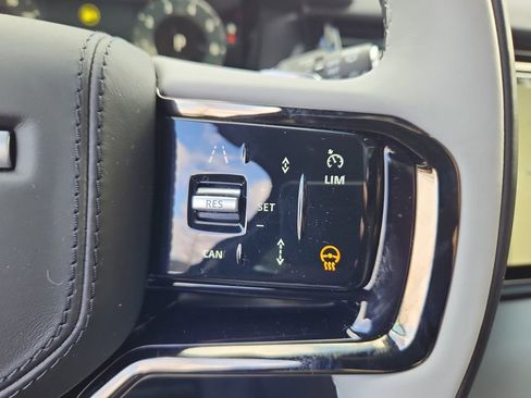 Used 2026 Land Rover Range Rover Velar S AWD/4WD image 20