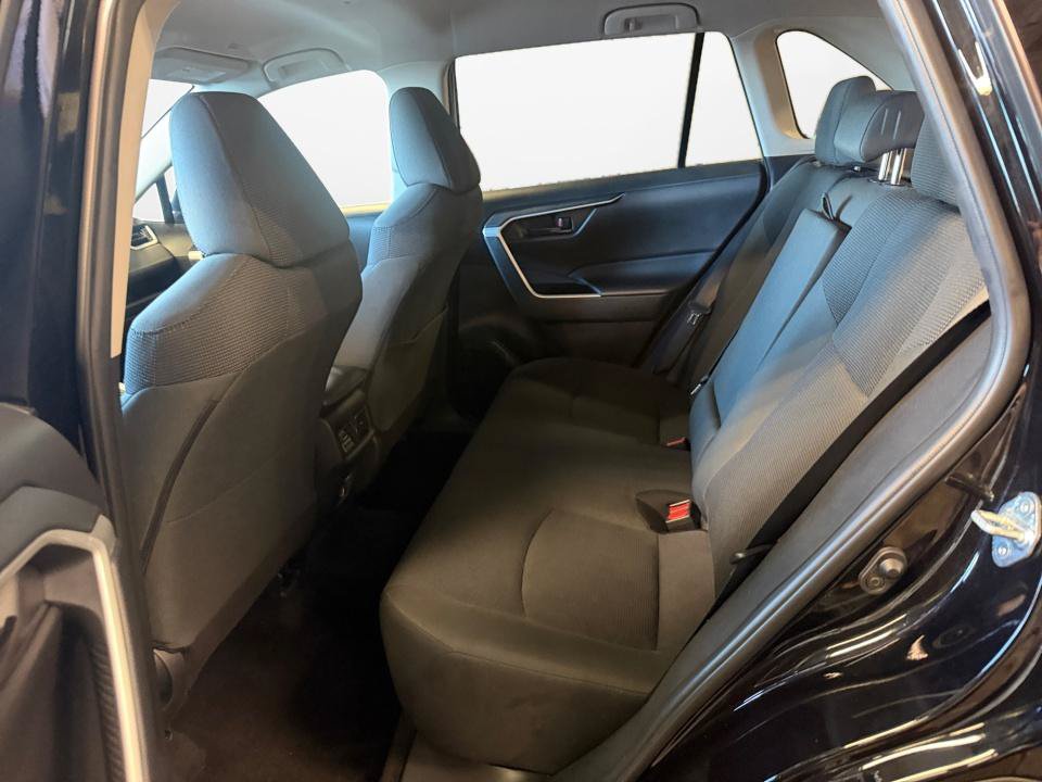Certified 2025 Toyota RAV4 LE AWD/4WD image 16