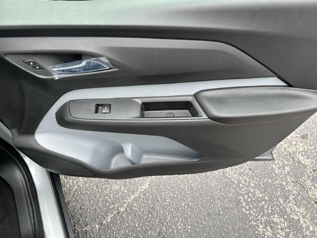 New 2027 Chevrolet Bolt LT FWD image 33