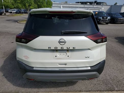 Certified 2023 Nissan Rogue SV FWD image 13