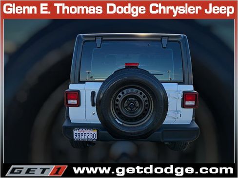 Used 2023 Jeep Wrangler Sport image 8