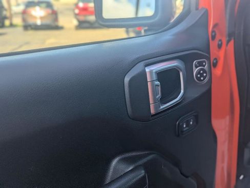 Used 2019 Jeep Wrangler Unlimited Sport S AWD/4WD image 27