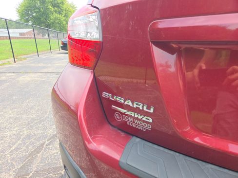 Used 2014 Subaru Crosstrek 2.0i Premium w/ Moonroof Package AWD/4WD image 7