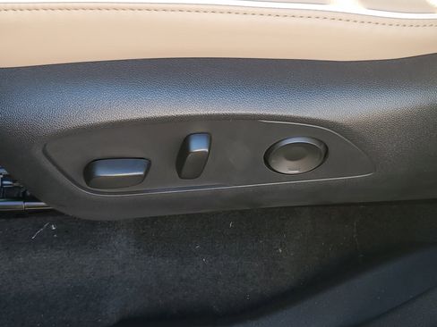 New 2026 Buick Enclave Preferred w/ Power Package AWD/4WD image 24
