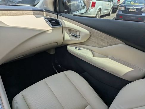 Used 2024 Nissan Murano SL FWD image 20