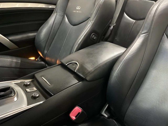 Used 2014 INFINITI Q60 Convertible w/ Premium Package RWD image 62