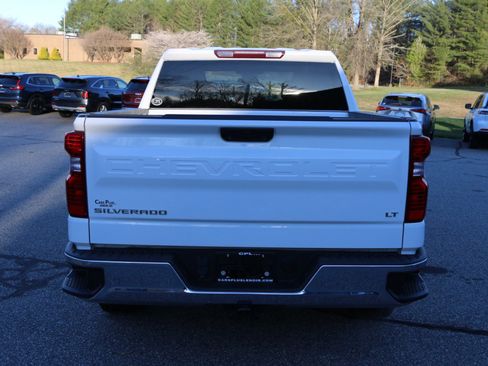 Used 2022 Chevrolet Silverado 1500 LT image 4