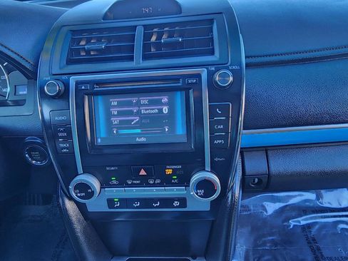 Used 2012 Toyota Camry SE w/ Leather Pkg image 23