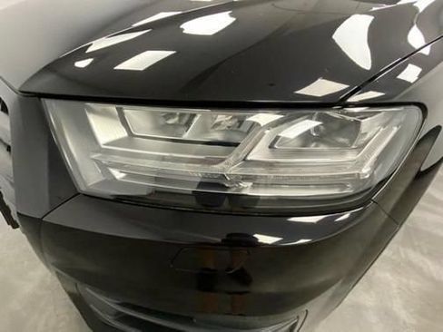 Used 2018 Audi Q7 3.0T Prestige w/ Prestige Package AWD/4WD image 12