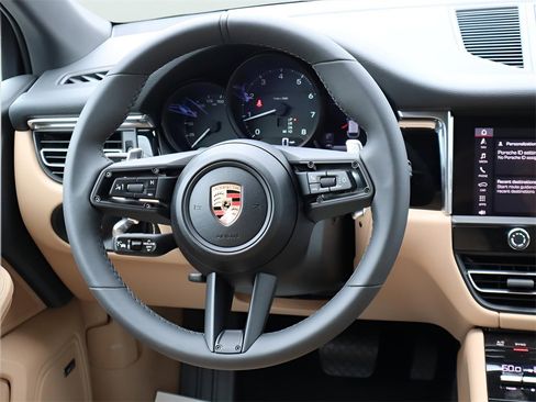 New 2025 Porsche Macan image 20