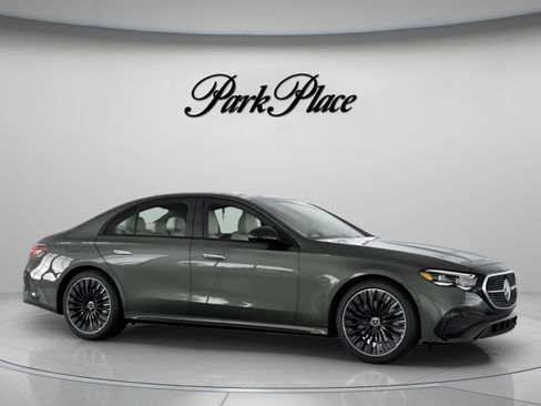 New 2026 Mercedes-Benz E 350 Sedan image 28