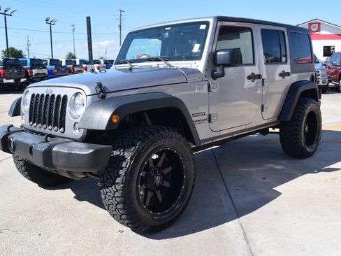 Used 2016 Jeep Wrangler Unlimited Sport w/ Quick Order Package 24S image 6