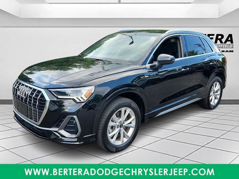 Used 2025 Audi Q3 2.0T Premium AWD/4WD image 3