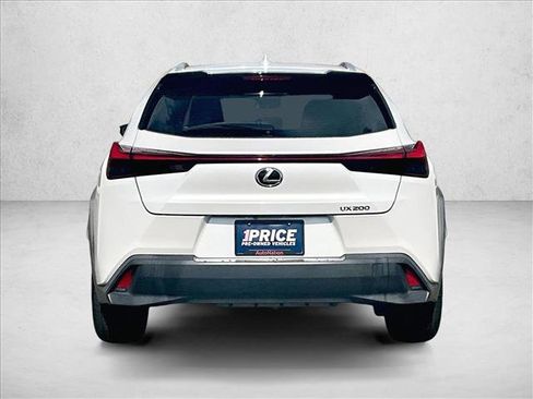 Used 2019 Lexus UX 200 w/ Accessory Package 2 FWD image 4