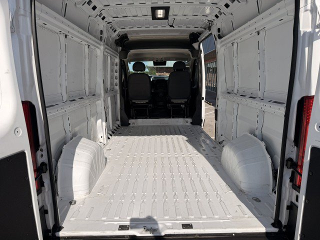 Used 2025 RAM ProMaster 3500 w/ Convenience Group FWD image 9