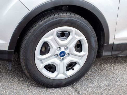 Certified 2017 Ford Escape S image 5