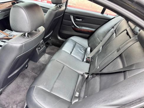 Used 2010 BMW 328i xDrive Sedan image 10