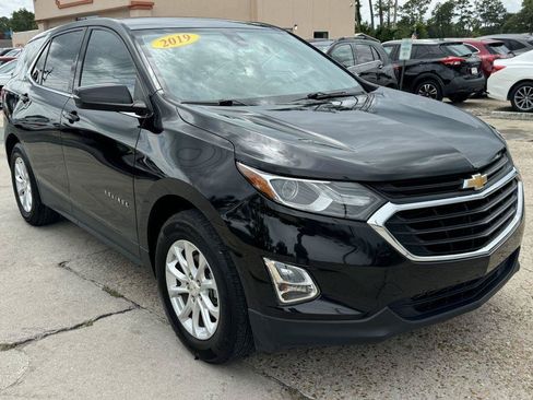 Used 2019 Chevrolet Equinox LT AWD/4WD image 3