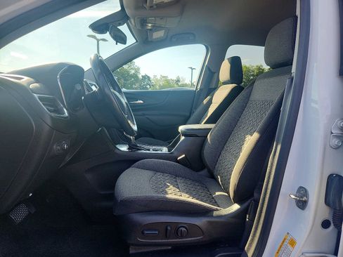 Used 2022 Chevrolet Equinox LT FWD image 13
