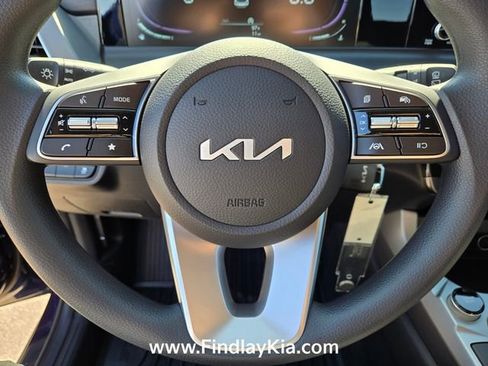 New 2026 Kia Seltos LX FWD image 15