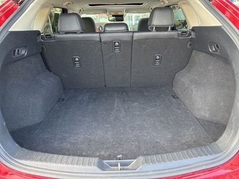 Used 2017 MAZDA CX-5 Touring w/ Preferred Equipment Package image 9