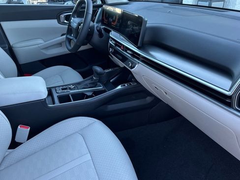 New 2026 Kia Sorento S image 16