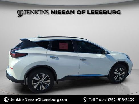 Certified 2024 Nissan Murano SV FWD image 5