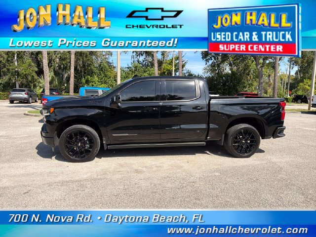 Used 2025 Chevrolet Silverado 1500 High Country w/ High Country Premium Package AWD/4WD image 4