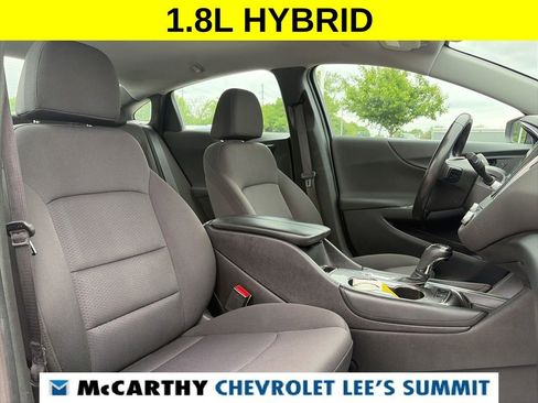 Used 2018 Chevrolet Malibu Hybrid w/ Driver Confidence Package FWD image 26