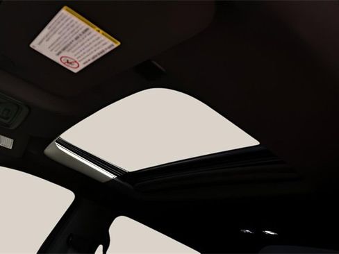 Used 2022 GMC Sierra 2500 AT4 w/ AT4 Preferred Package image 13