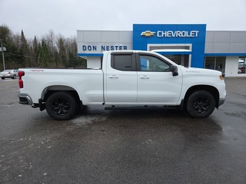 Used 2022 Chevrolet Silverado 1500 LT image 27