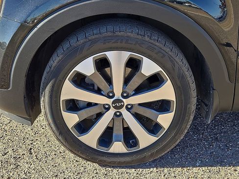 Used 2022 Kia Telluride SX image 11