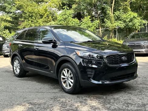 Used 2019 Kia Sorento AWD image 19