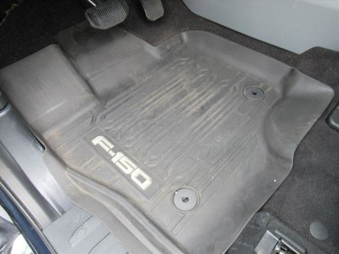 Used 2021 Ford F150 XLT w/ Equipment Group 302A High image 19