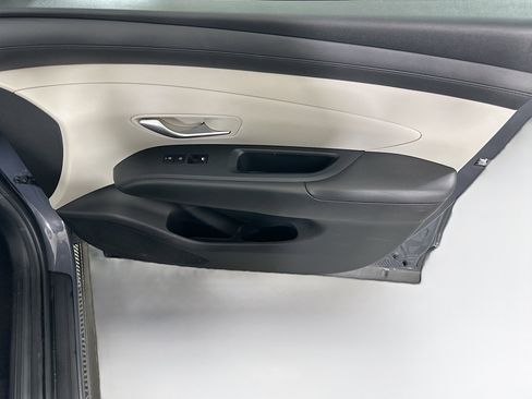 Used 2025 Hyundai Tucson SEL FWD image 31