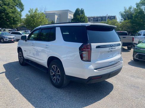 Used 2023 Chevrolet Tahoe Z71 w/ Luxury Package AWD/4WD image 6