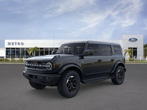 New 2026 Ford Bronco Outer Banks AWD/4WD image 1