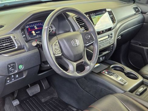 Used 2022 Honda Passport TrailSport image 10