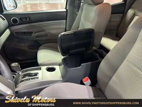 Used 2013 Toyota Tacoma 4x4 Double Cab w/ SR5 Pkg image 22