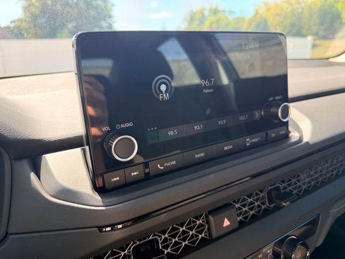 Used 2023 Honda Accord LX image 29