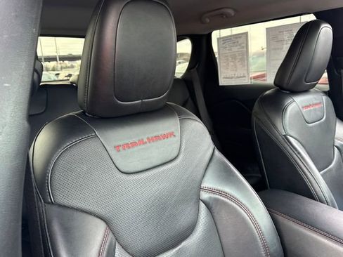 Used 2022 Jeep Cherokee Trailhawk w/ Sound & Nav Group image 24