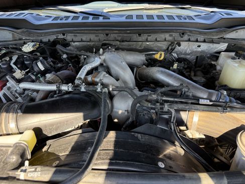 Used 2024 Ford F350 XL image 31