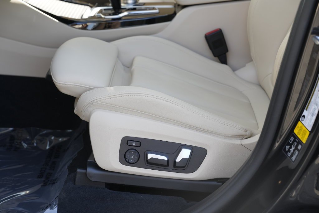 Used 2021 BMW X3 xDrive30i w/ Premium Package AWD/4WD image 18