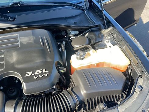 Used 2020 Chrysler 300 Touring L w/ Quick Order Package 2EF image 26