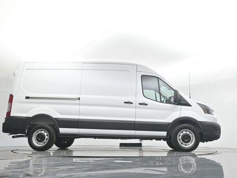 New 2026 Ford Transit 250 148 Medium Roof w/ Load Area Protection Package RWD image 49