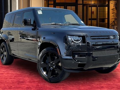 New 2026 Land Rover Defender 110 X-Dynamic SE AWD/4WD image 18